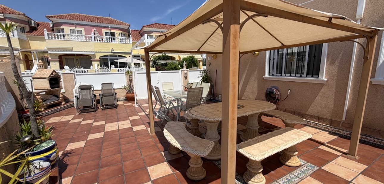 Sale - Quad Villa -
Orihuela Costa - La Zenia