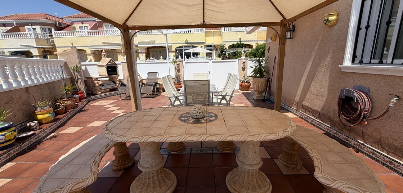 Sale - Quad Villa -
Orihuela Costa - La Zenia