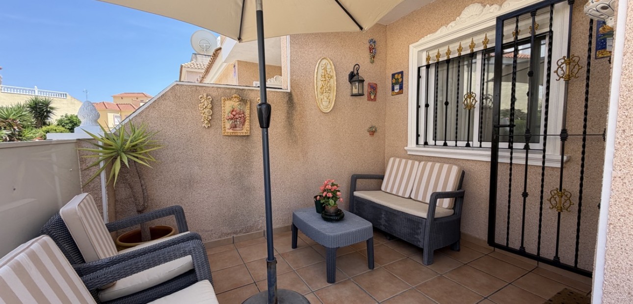 Sale - Quad Villa -
Orihuela Costa - La Zenia