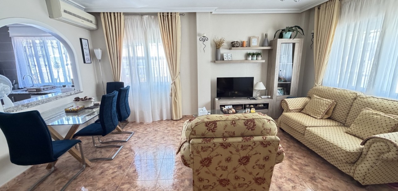 Sale - Quad Villa -
Orihuela Costa - La Zenia