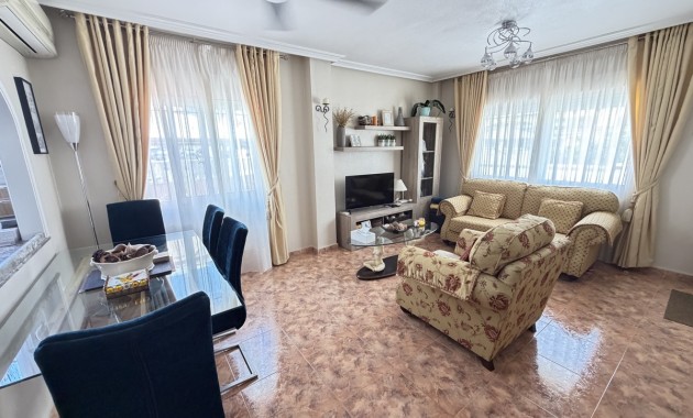 Sale - Quad Villa -
Orihuela Costa - La Zenia