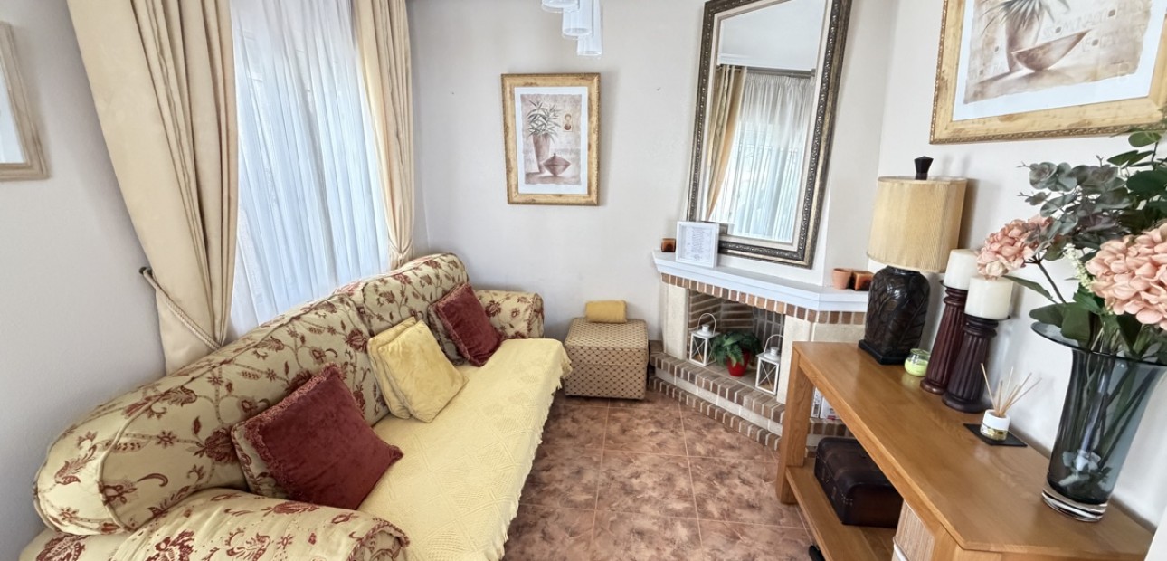 Sale - Quad Villa -
Orihuela Costa - La Zenia