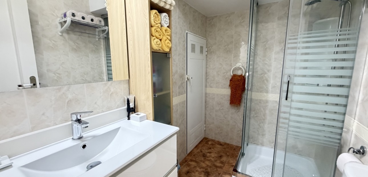 Sale - Quad Villa -
Orihuela Costa - La Zenia