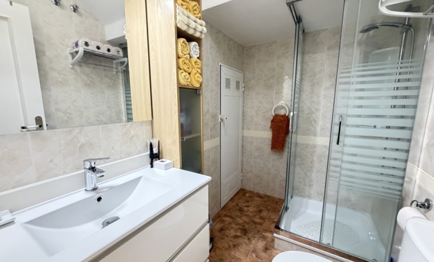 Sale - Quad Villa -
Orihuela Costa - La Zenia