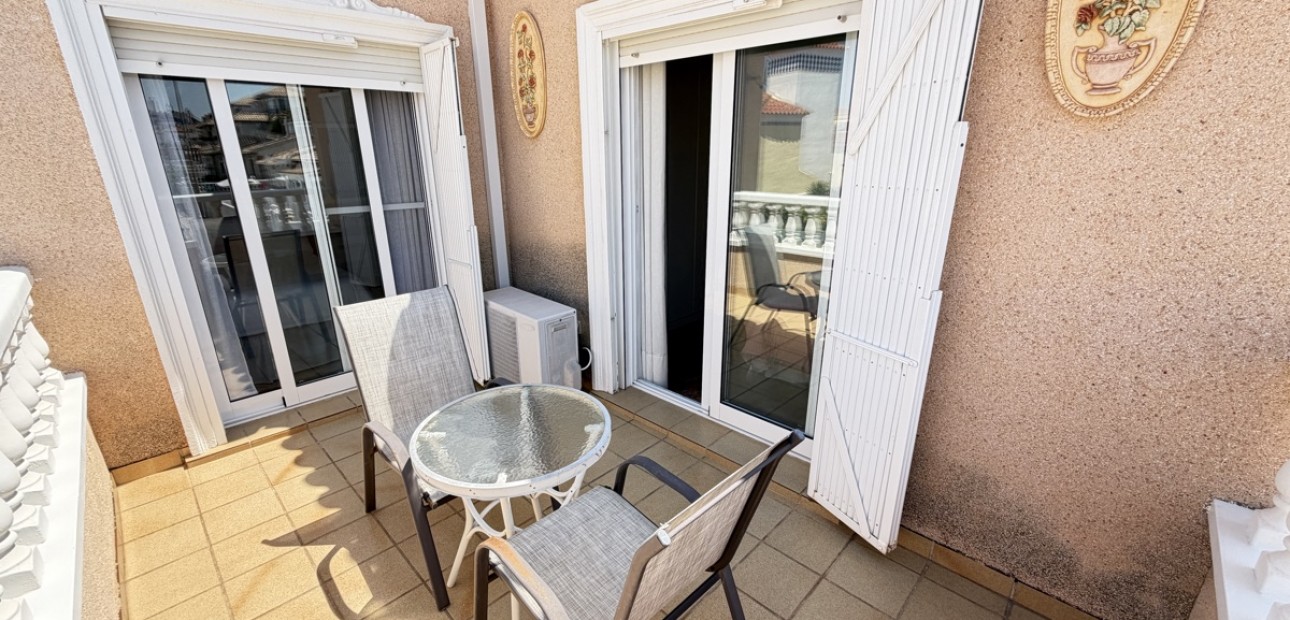 Sale - Quad Villa -
Orihuela Costa - La Zenia