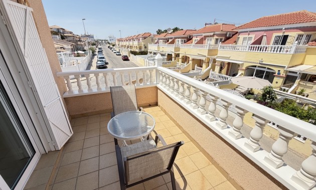 Sale - Quad Villa -
Orihuela Costa - La Zenia