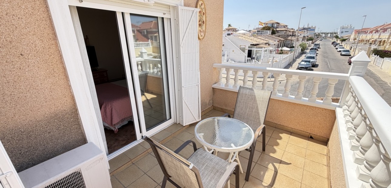 Sale - Quad Villa -
Orihuela Costa - La Zenia
