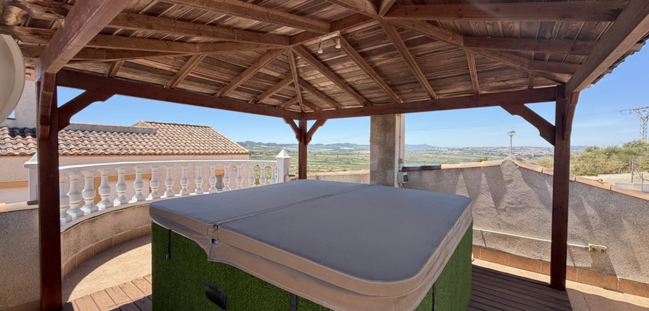 Venta - Detached Villa -
San Miguel de Salinas - Lake View Mansions