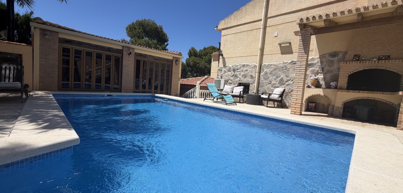 Venta - Detached Villa -
Torrevieja - Los Balcones