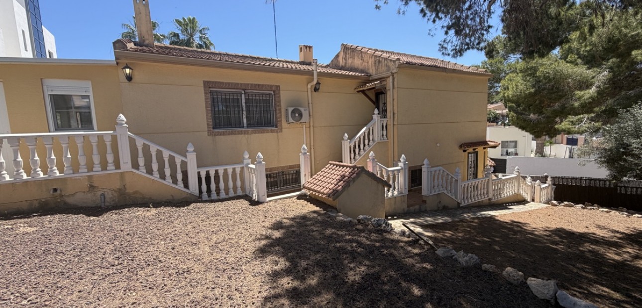 Venta - Detached Villa -
Torrevieja - Los Balcones