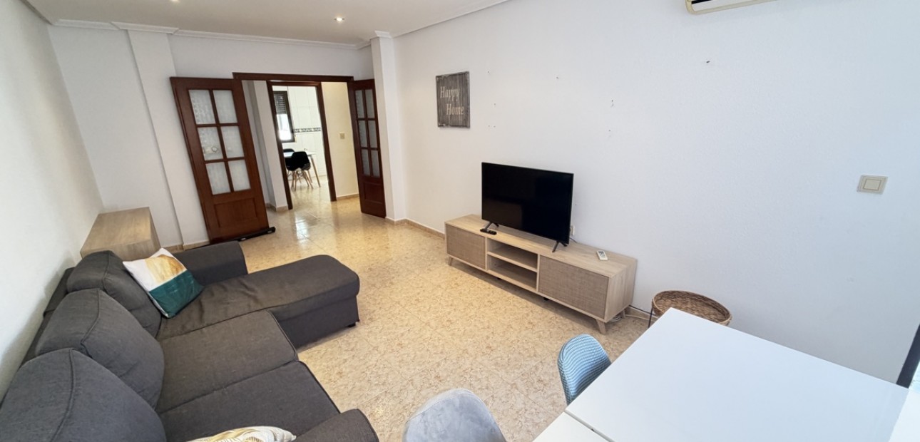 Venta - Apartamento / piso -
San Miguel de Salinas - San Miguel - Town