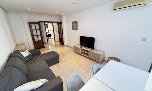 Venta - Apartamento / piso -
San Miguel de Salinas - San Miguel - Town