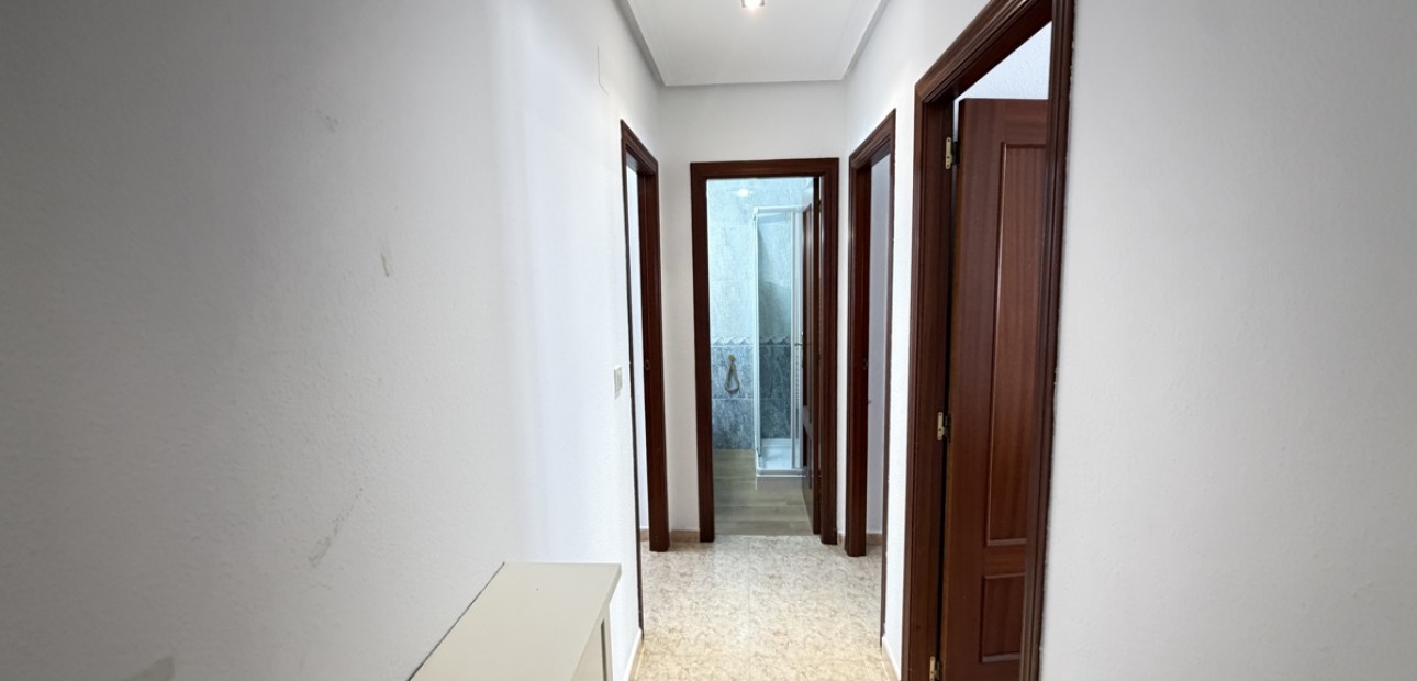 Venta - Apartamento / piso -
San Miguel de Salinas - San Miguel - Town