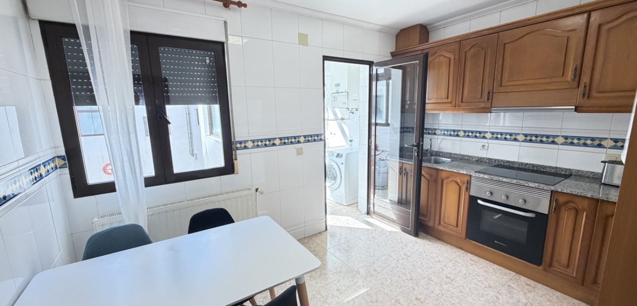 Venta - Apartamento / piso -
San Miguel de Salinas - San Miguel - Town
