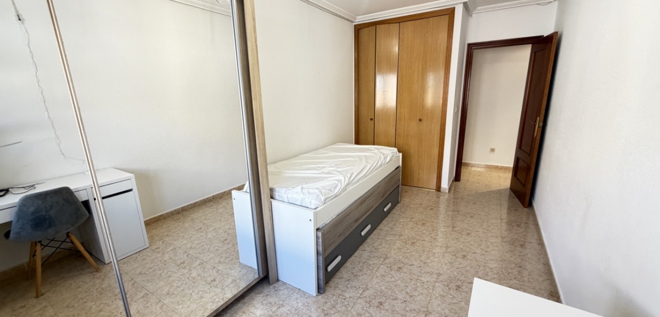 Venta - Apartamento / piso -
San Miguel de Salinas - San Miguel - Town