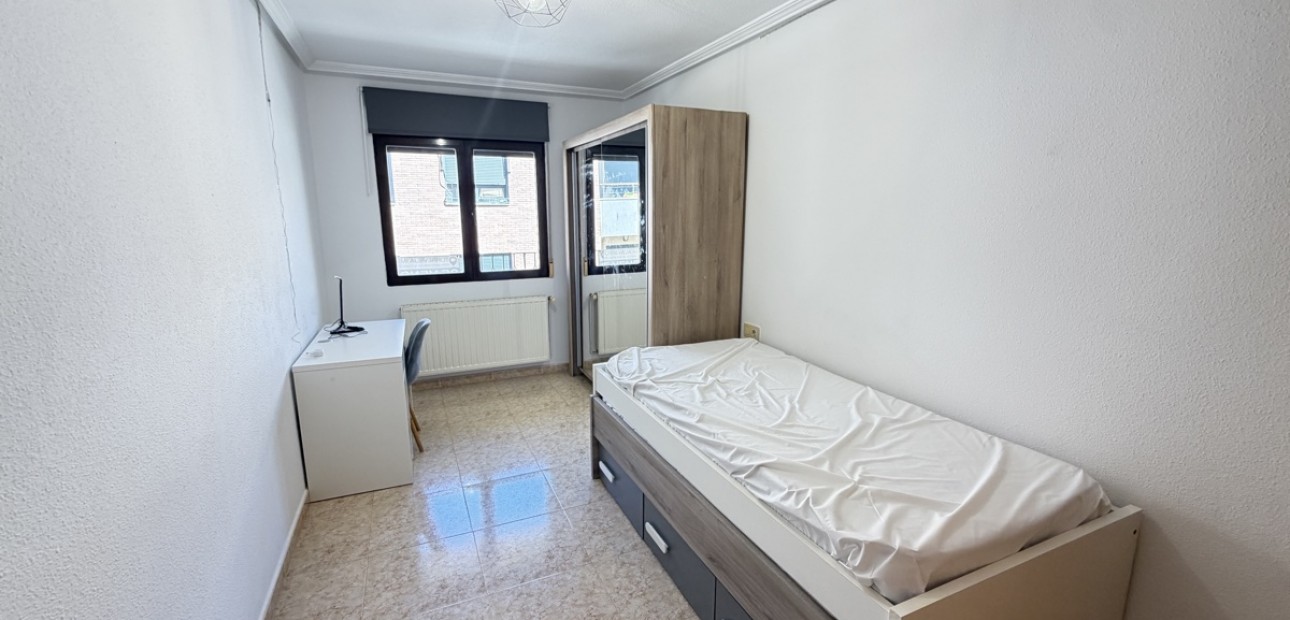 Venta - Apartamento / piso -
San Miguel de Salinas - San Miguel - Town