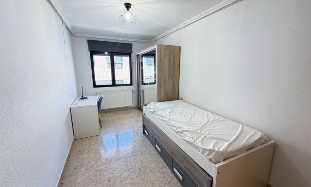 Venta - Apartamento / piso -
San Miguel de Salinas - San Miguel - Town