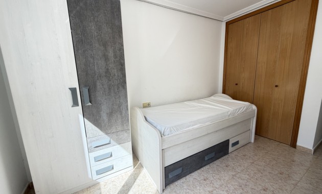 Venta - Apartamento / piso -
San Miguel de Salinas - San Miguel - Town