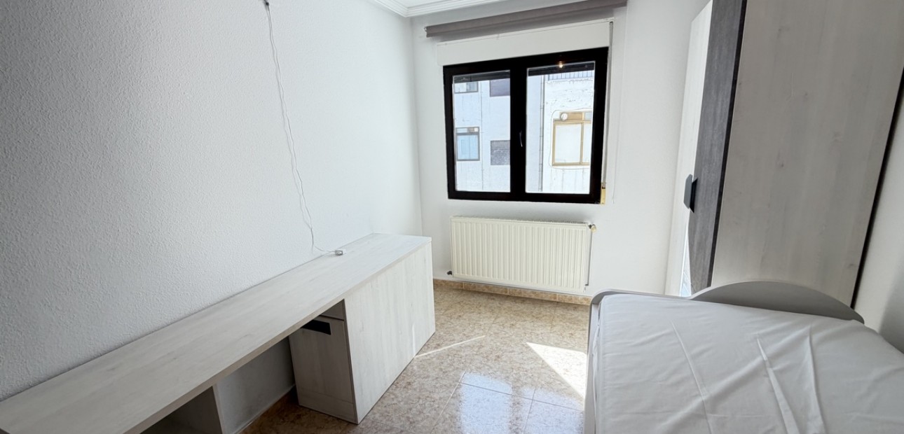 Venta - Apartamento / piso -
San Miguel de Salinas - San Miguel - Town