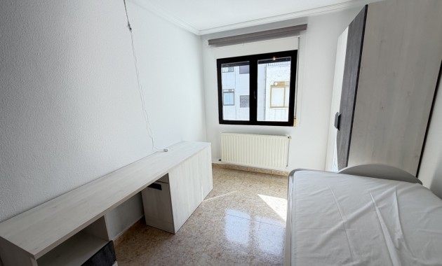 Venta - Apartamento / piso -
San Miguel de Salinas - San Miguel - Town