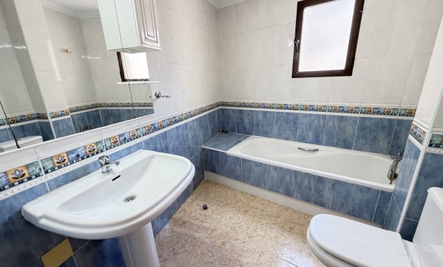 Venta - Apartamento / piso -
San Miguel de Salinas - San Miguel - Town