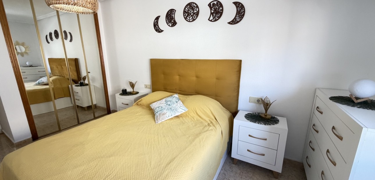 Venta - Apartamento / piso -
San Miguel de Salinas - San Miguel - Town