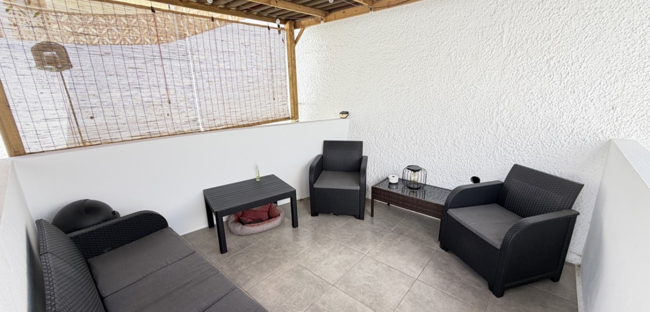Herverkoop - Bungalow -
Orihuela Costa - Villamartin