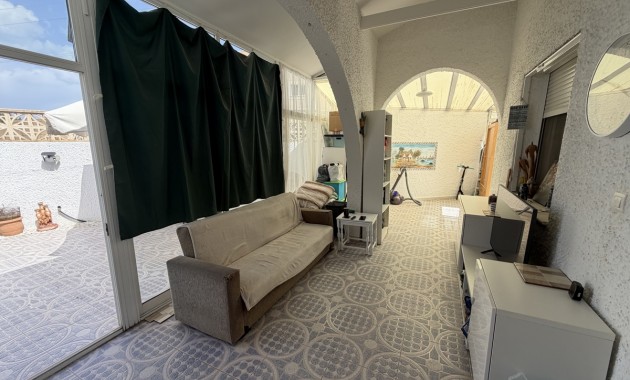 Herverkoop - Bungalow -
Orihuela Costa - Villamartin