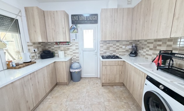 Herverkoop - Bungalow -
Orihuela Costa - Villamartin