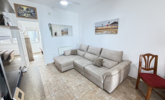 Herverkoop - Bungalow -
Orihuela Costa - Villamartin