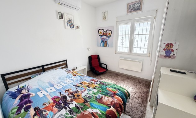Herverkoop - Bungalow -
Orihuela Costa - Villamartin