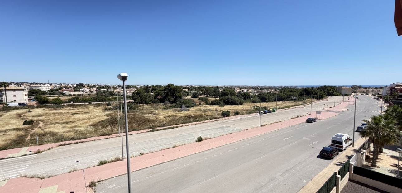 Herverkoop - Appartement / flat -
Orihuela Costa - Lomas de Cabo Roig