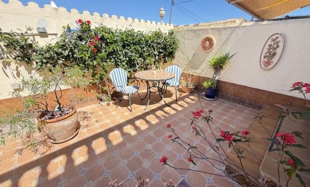 Herverkoop - Herenhuis -
San Miguel de Salinas - San Miguel - Town