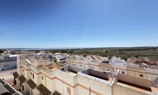 Herverkoop - Herenhuis -
San Miguel de Salinas - San Miguel - Town
