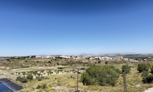 Herverkoop - Herenhuis -
San Miguel de Salinas - San Miguel - Town