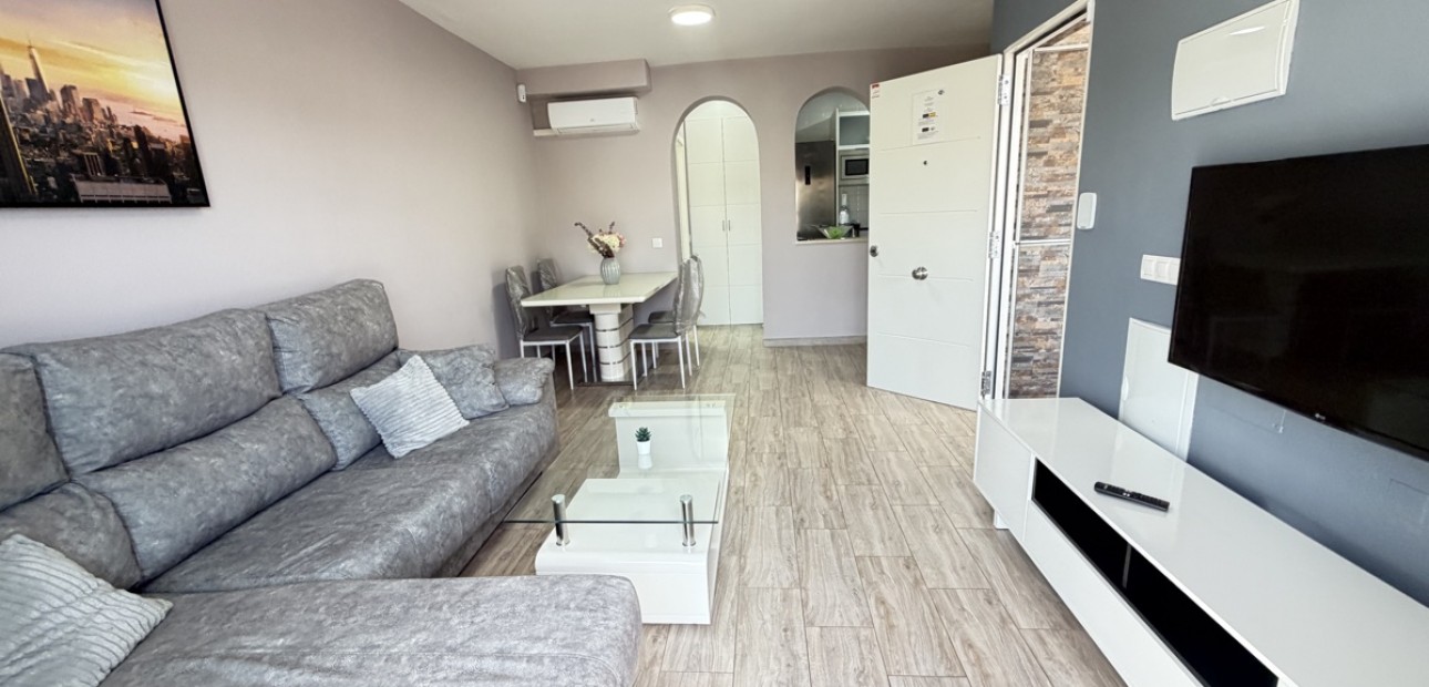 Herverkoop - Detached Villa -
Orihuela Costa - Villamartin