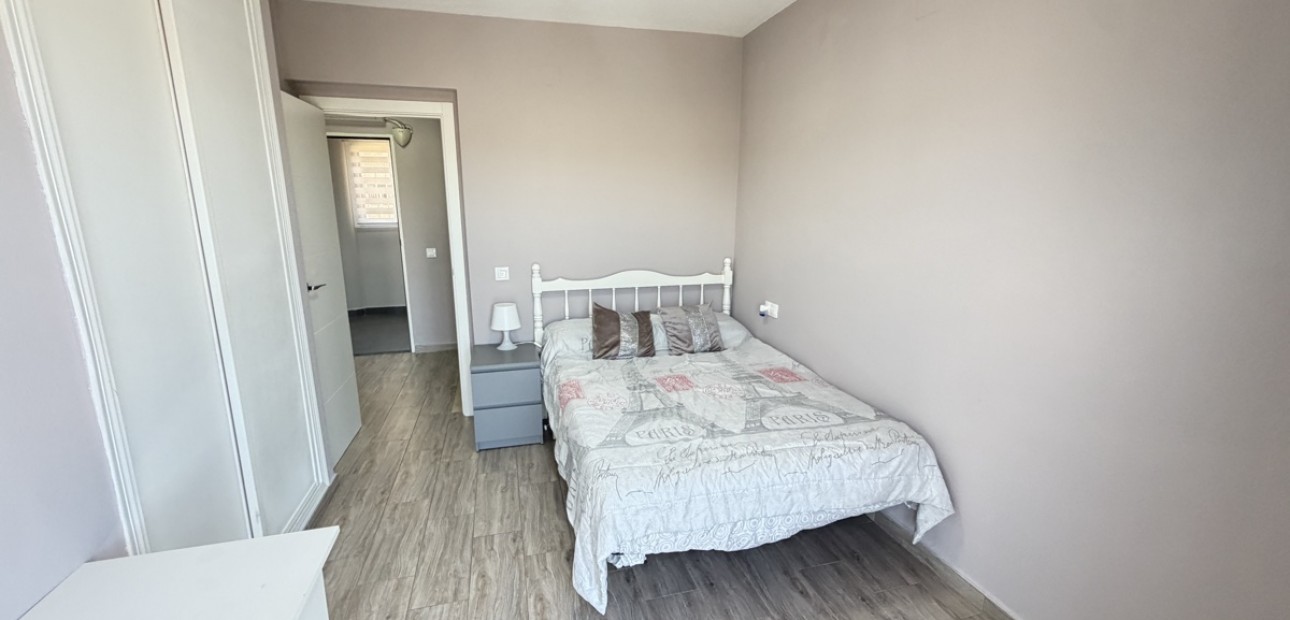 Herverkoop - Detached Villa -
Orihuela Costa - Villamartin