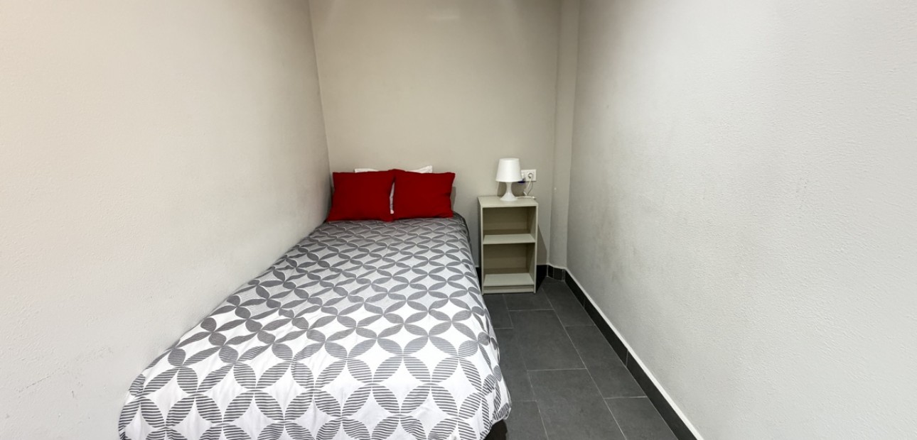 Herverkoop - Detached Villa -
Orihuela Costa - Villamartin