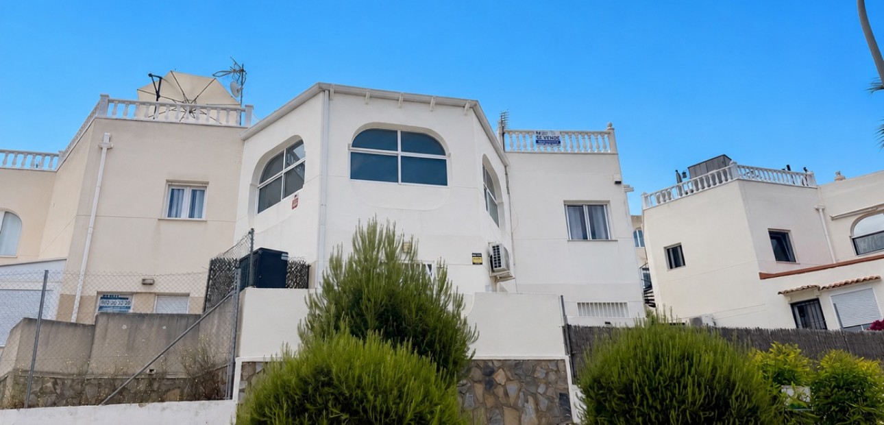 Venta - Apartamento / piso -
San Miguel de Salinas - La Cañada - Los Alcores