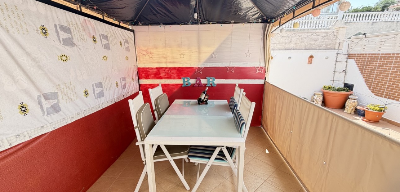Herverkoop - Bungalow -
San Miguel de Salinas - San Miguel - Town