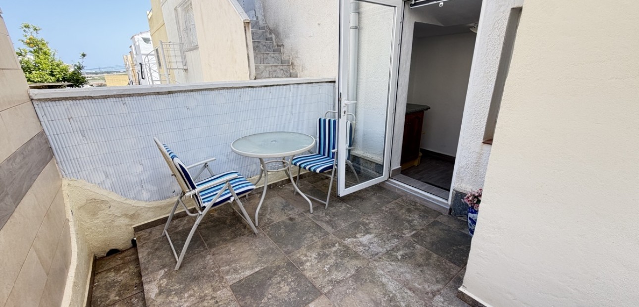 Herverkoop - Bungalow -
San Miguel de Salinas - San Miguel - Town