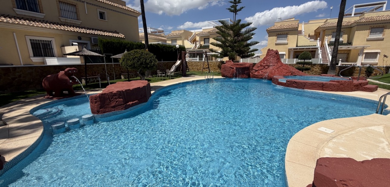 Venta - Apartamento / piso -
Orihuela Costa - Los Dolses