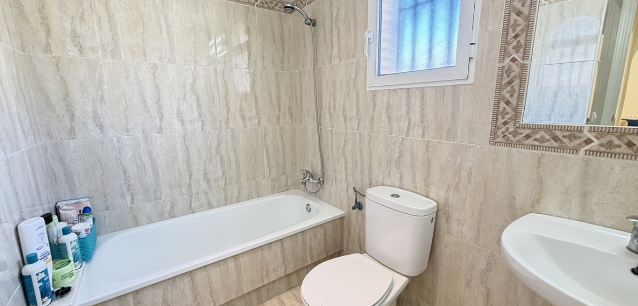 Venta - Apartamento / piso -
Orihuela Costa - Los Dolses