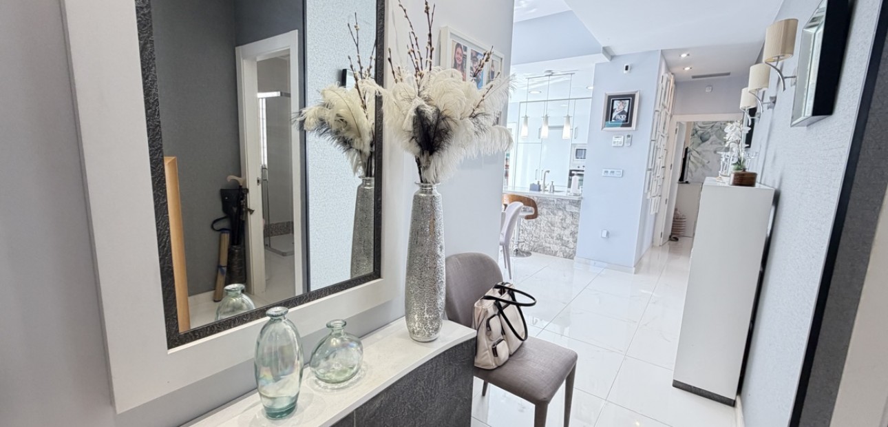 Venta - Detached Villa -
Orihuela Costa - Villamartin