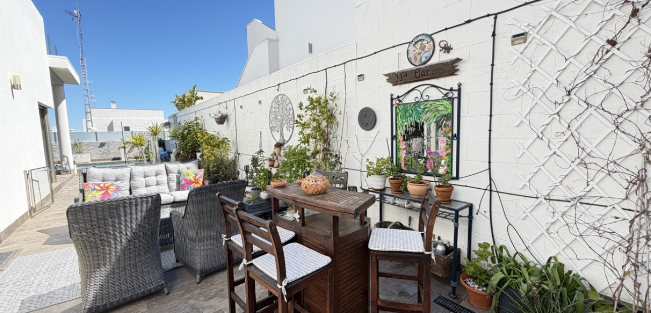 Venta - Detached Villa -
Orihuela Costa - Villamartin