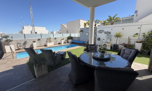 Venta - Detached Villa -
Orihuela Costa - Villamartin