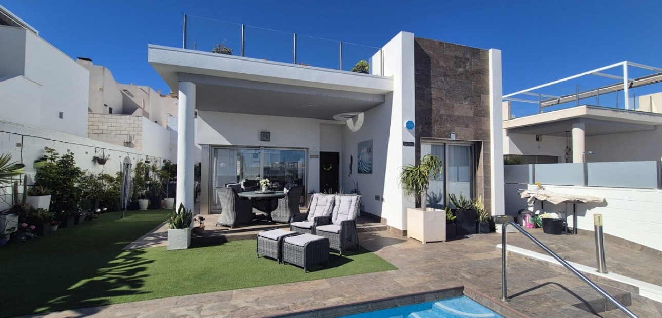 Venta - Detached Villa -
Orihuela Costa - Villamartin