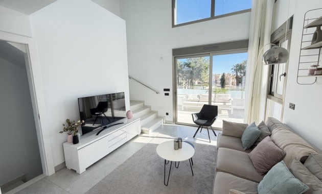 Herverkoop - Detached Villa -
Orihuela Costa - Villamartin