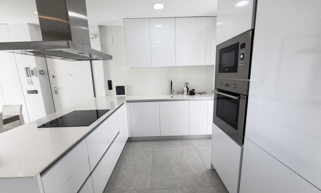 Herverkoop - Detached Villa -
Orihuela Costa - Villamartin