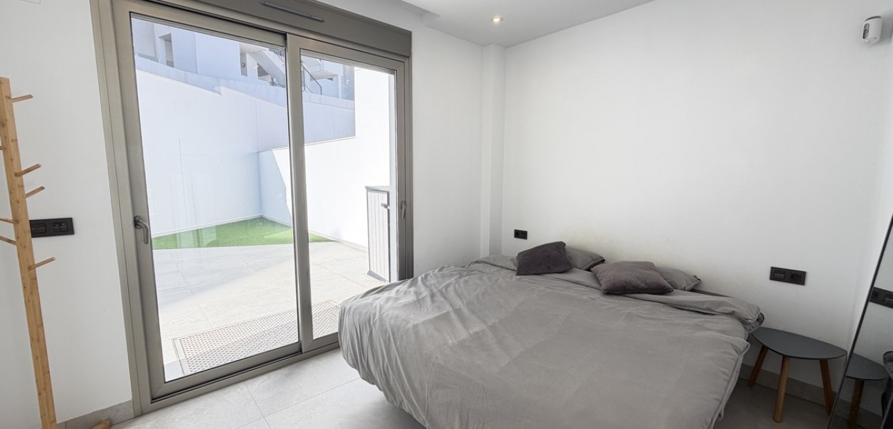 Herverkoop - Detached Villa -
Orihuela Costa - Villamartin